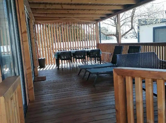 Mobile Homes - Lighthouse *