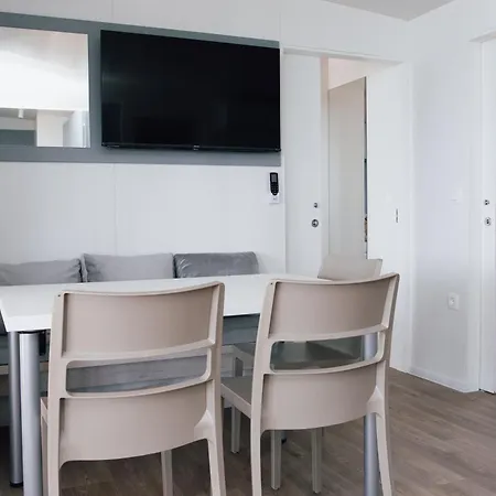 Mobile Homes - Lighthouse *