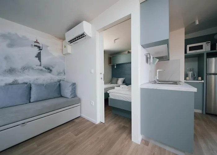 Tatil Evi Mobile Homes - Lighthouse