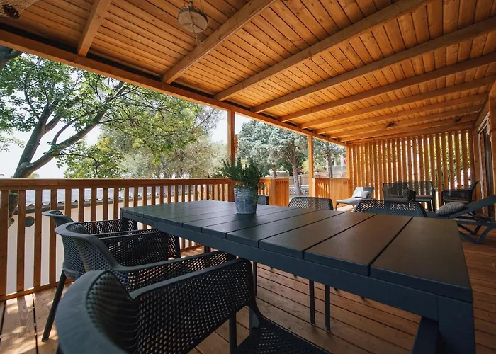 Mobile Homes - Lighthouse Selce