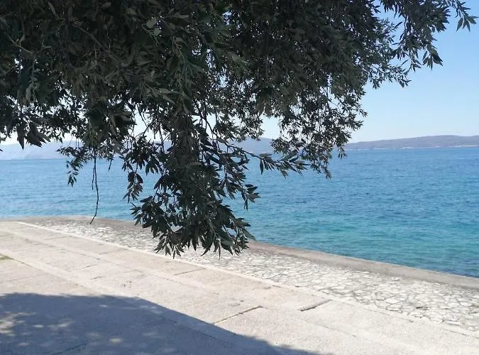 Mobile Homes - Lighthouse *