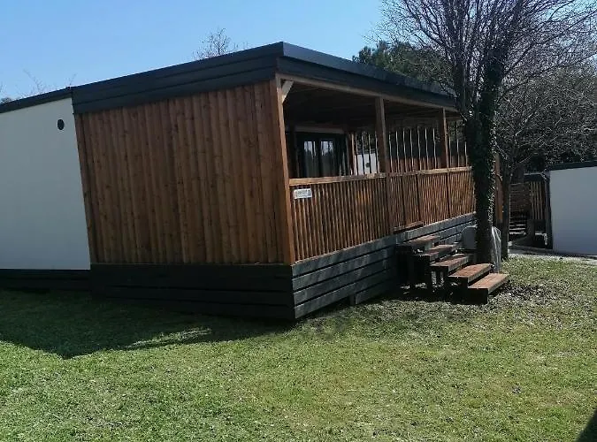 Mobile Homes - Lighthouse